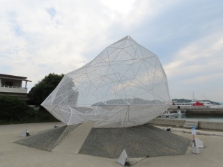 �����̔������