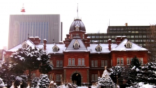 �Ԃ�񂪒��ɍs���Ă�����